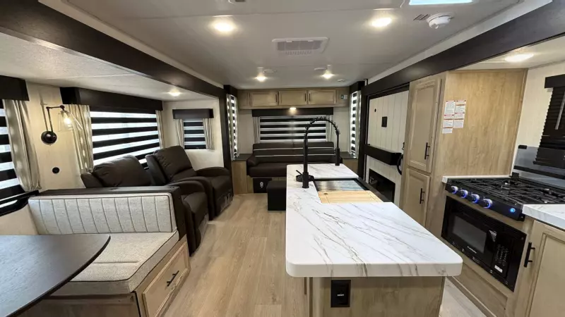 273XLK Floorplan Main Room