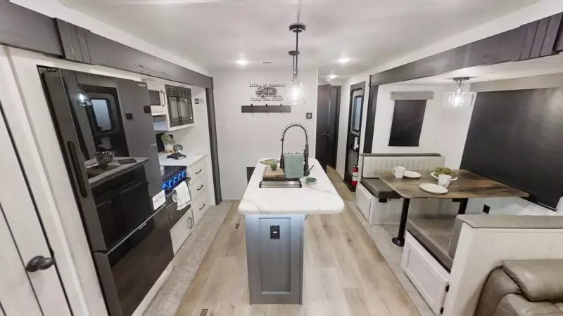 31RLQS Floorplan Main Room